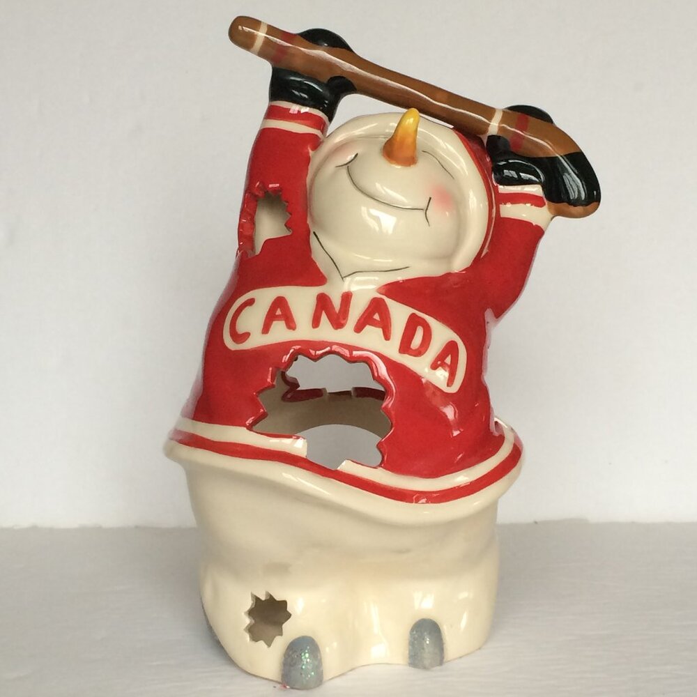 Blue Skye Heather Goldminc Candle Holder Canada Snowman Hockey Player 2012